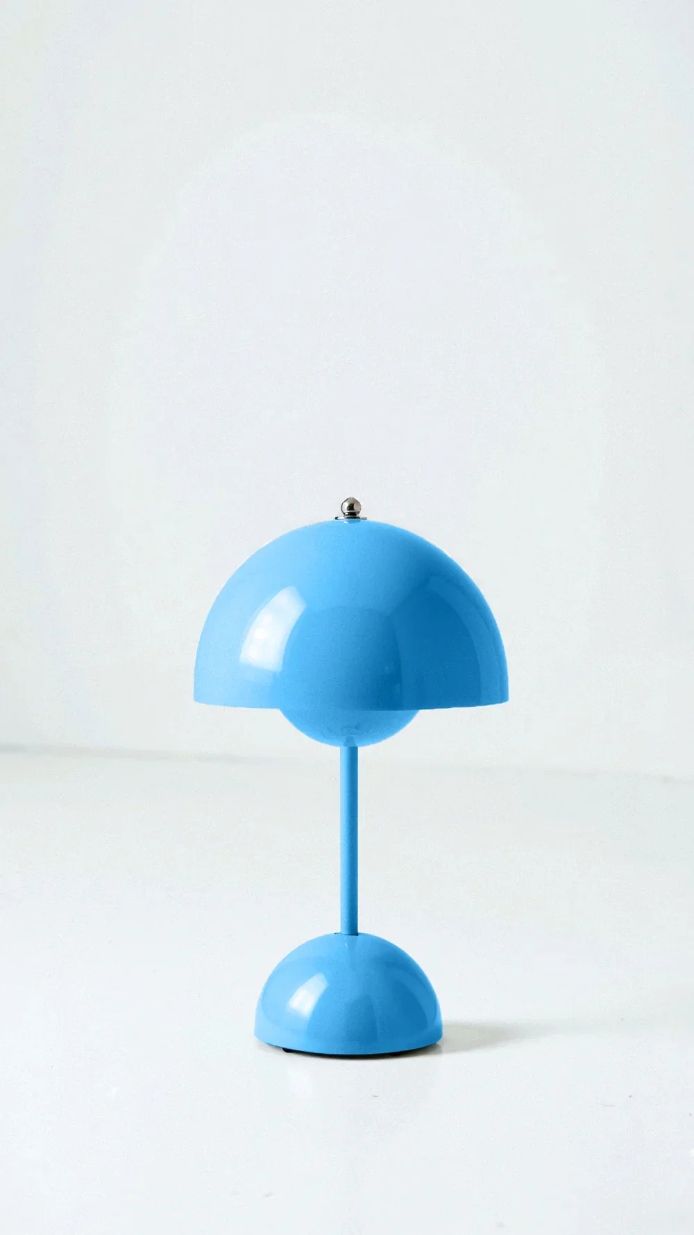 Wireless Round Metal Table Lamp Rechargeable Touch Dimmable - Image 16
