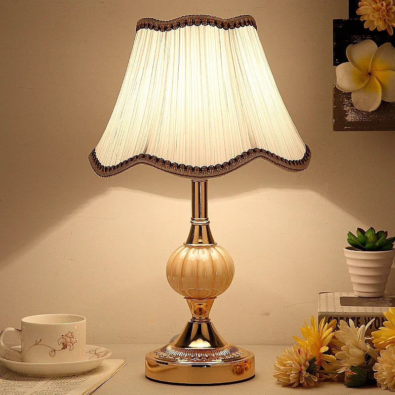 Nordic Inspired Table Lamp Decorative Vintage Look Lighting - Image 2