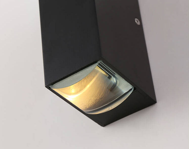 Sleek Water Resistant Outdoor LED Wall Light - Image 9