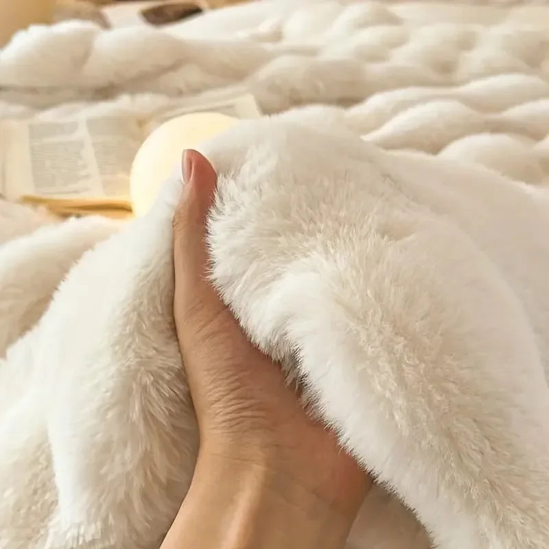 Reversible Bubble Pattern Blanket Cozy All-Season Home Throw - Image 4