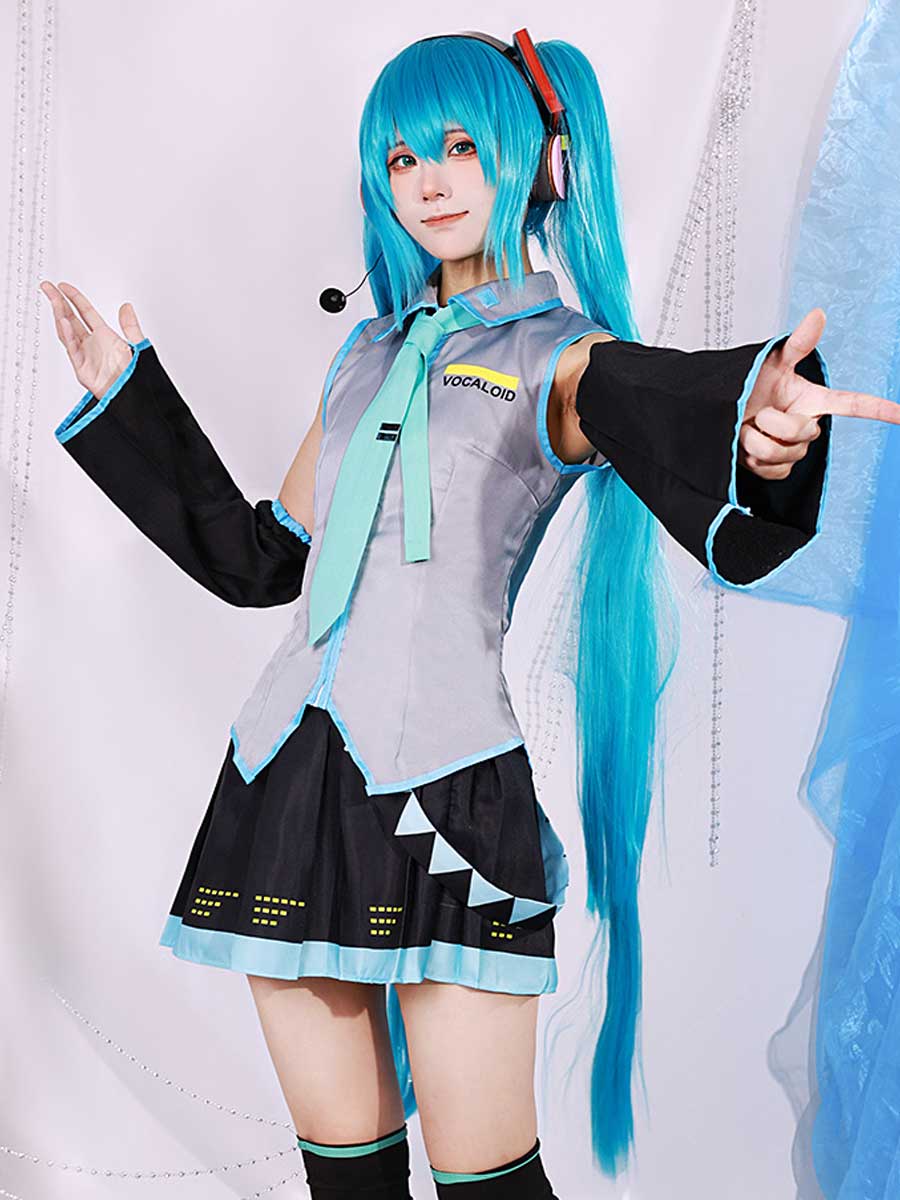 Anime Idol Cosplay Costume Sleeveless Top Pleated Skirt Set - Image 2